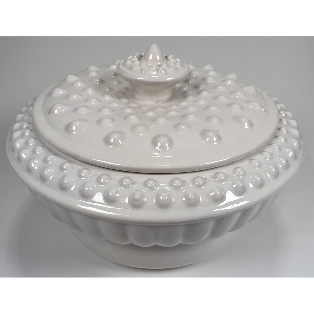 VTG McCoy Ceramic Milk Glass Hobnail Lidded Bowl Candy Dish MCM USA M46 7 x 5 in